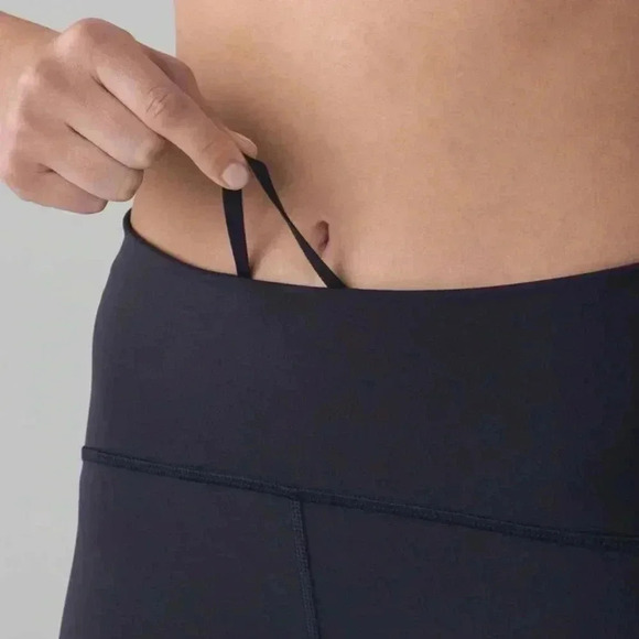 Lululemon Train Times Crops - Picture 5 of 11